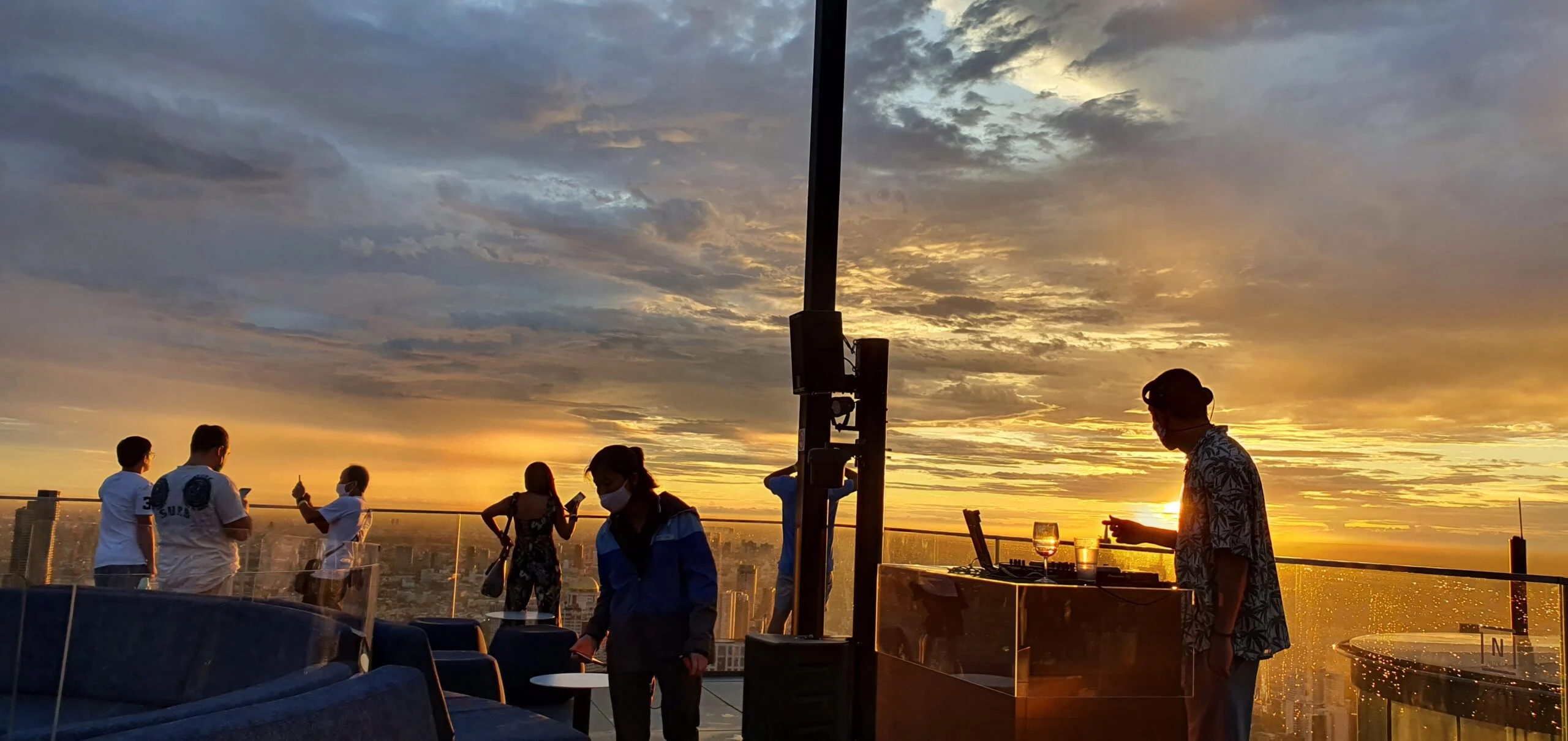 dj music on top of king power